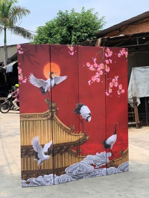 Bình phong M008 tranh tràn viền nền đỏ có hoa đào và chim hạc