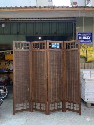 Bình phong M009M2 khung chia ô và mặt căng mây