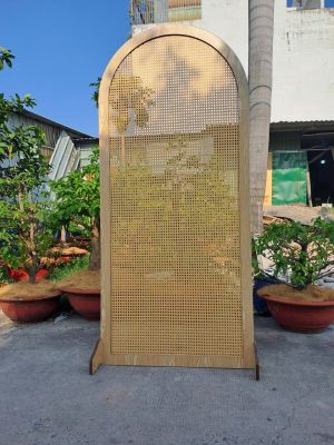 Vách đơn M015 dáng vòm cao với mặt căng mây